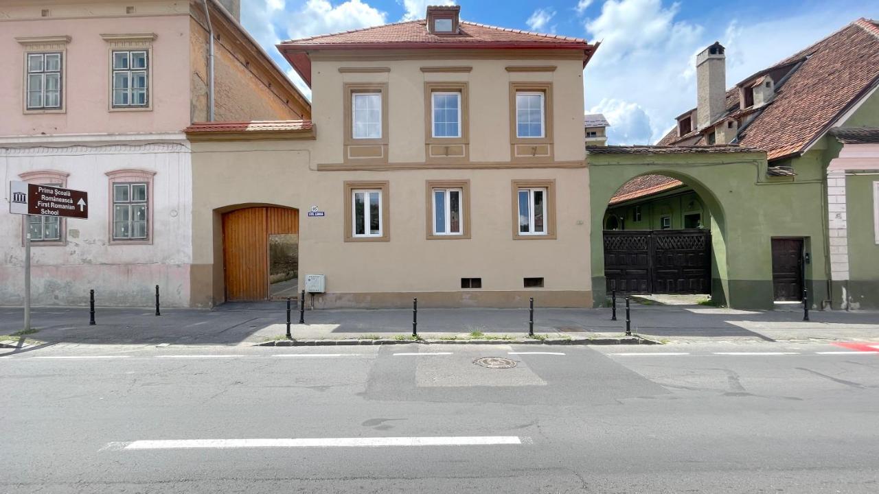 Well Prettyplaces Apartment 001 Brașov Exterior foto